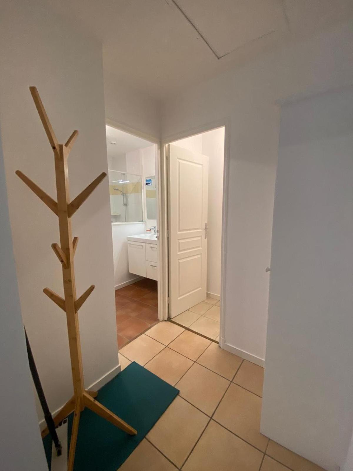 Petite Maison De Plein Pied Hébergement de vacances *